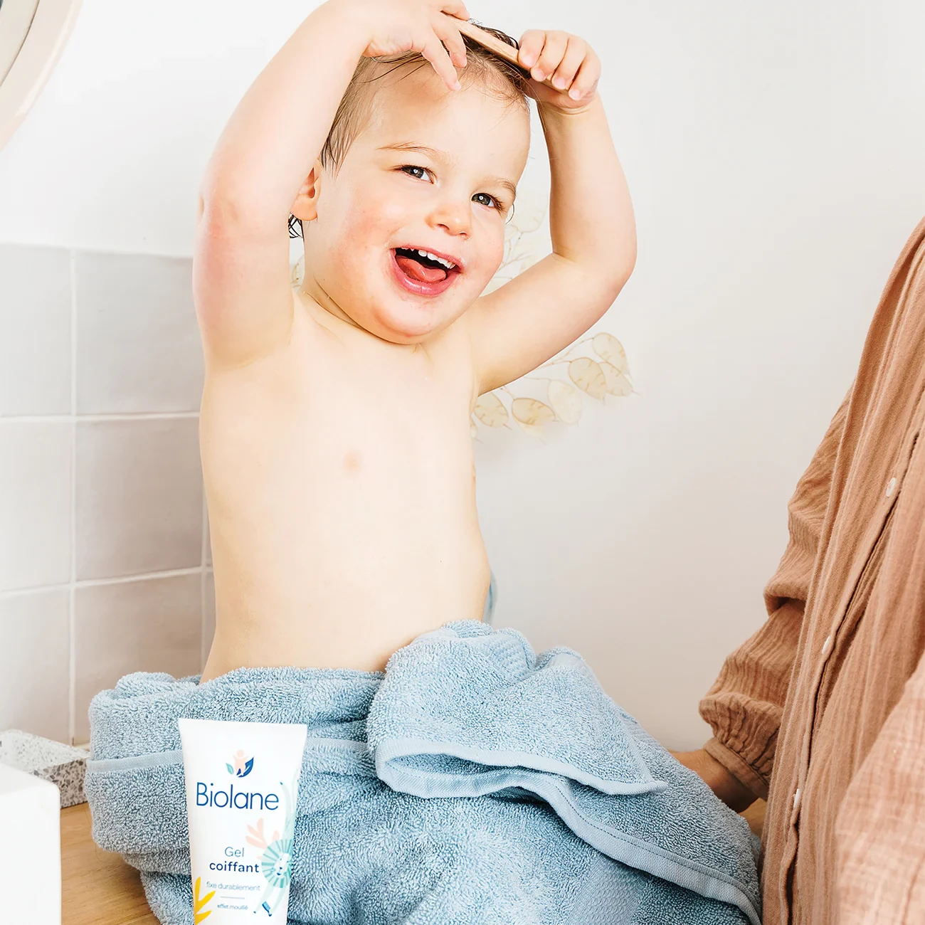 Gel Coiffant Bébé Biolane 100ml | Fixation & Effet Mouillé - 